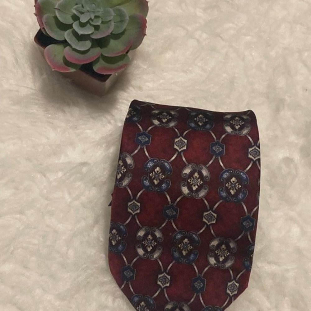 Stafford Tie